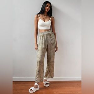 Aritzia wilfred free aries pants